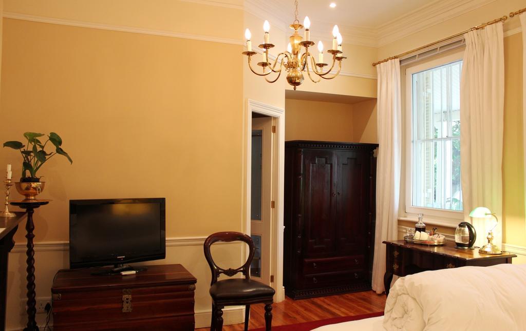 Tintagel Guesthouse Cape Town Room photo